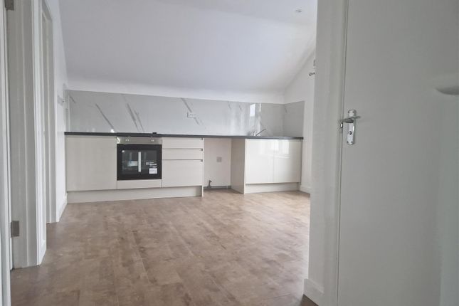 86a, Western Road, Southall photo 2