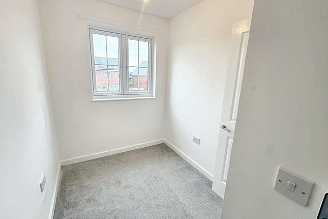 Terraced house to rent in East Hall Close, Sittingbourne