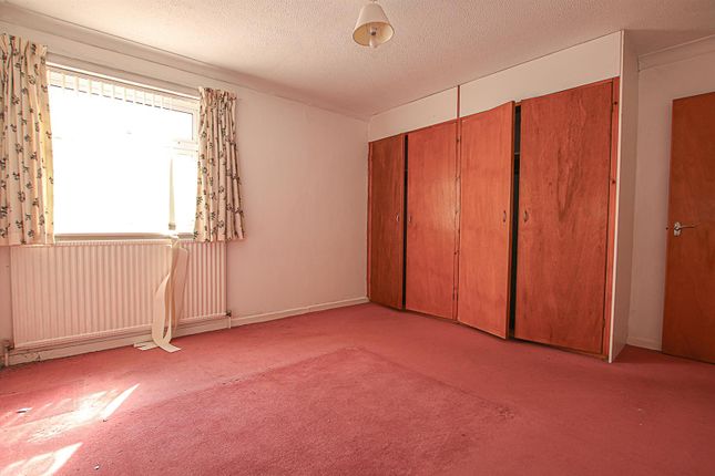 17, Vincent Close, Newmarket photo 5