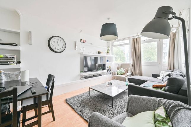 Thumbnail Flat to rent in Dickens Estate, Bermondsey, London