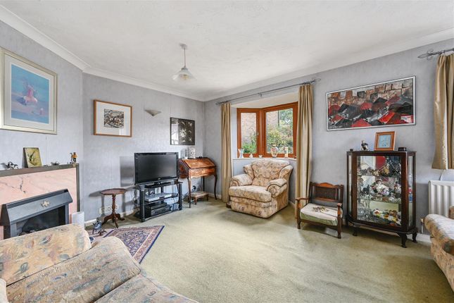 7, Fairfield Chase, Bexhill-On-Sea photo 4