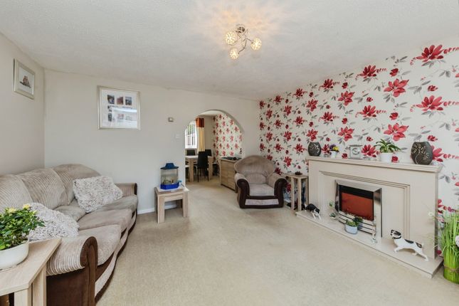 53, Bowness Road, Crewe photo 3