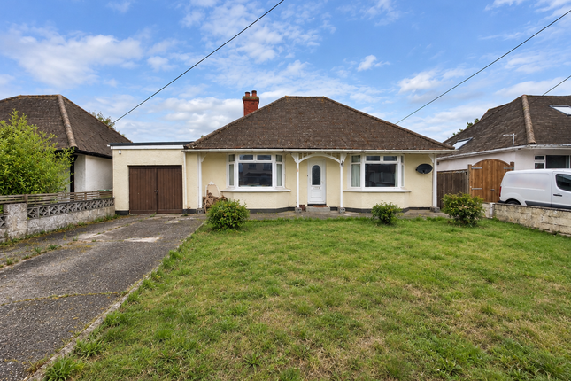 2-bed detached on 19, Oakland Avenue, Barnstaple, £300,000