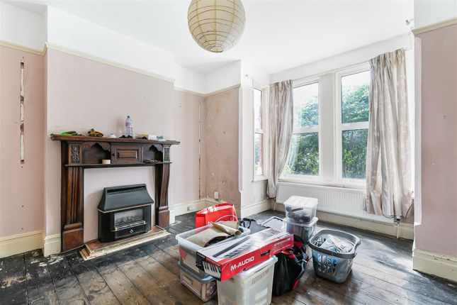 119, Gordon Road, London photo 3