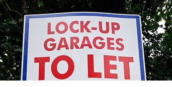 Parking/garage to rent in Church Garth, Holloway London