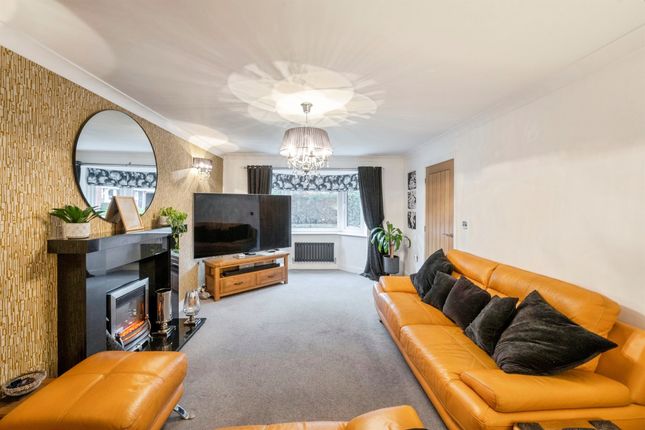 43, Cranwell Court, Rotherham photo 3