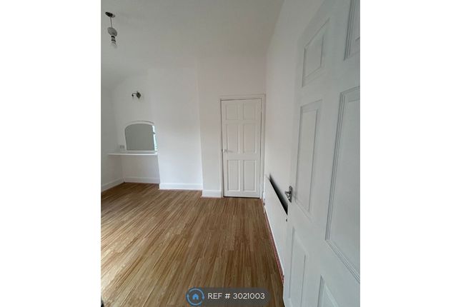 Llwyn On Street, Caerphilly photo 4