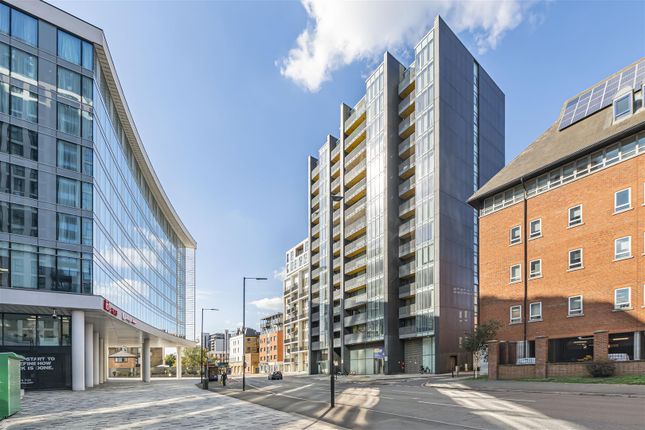 1-bed flat on 3, 17, Sutton Court Road, Sutton, £230,000