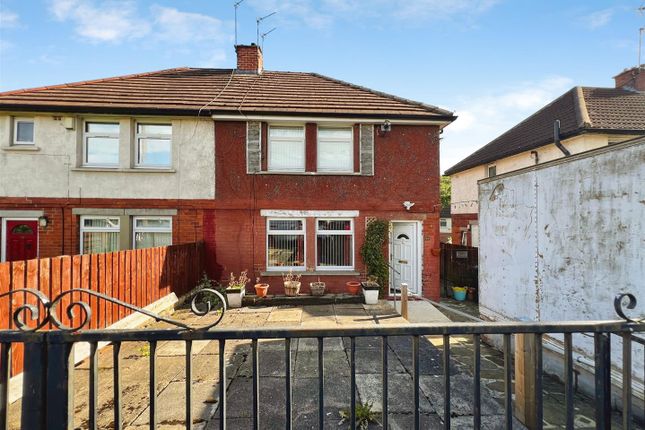 3-bed semi-detached on 91, Roundwood Avenue, Bradford, £80,000