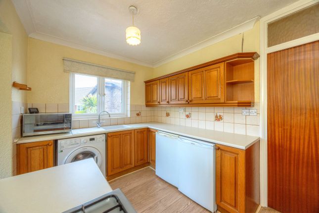 2, Fulmer Close, Barnsley photo 4