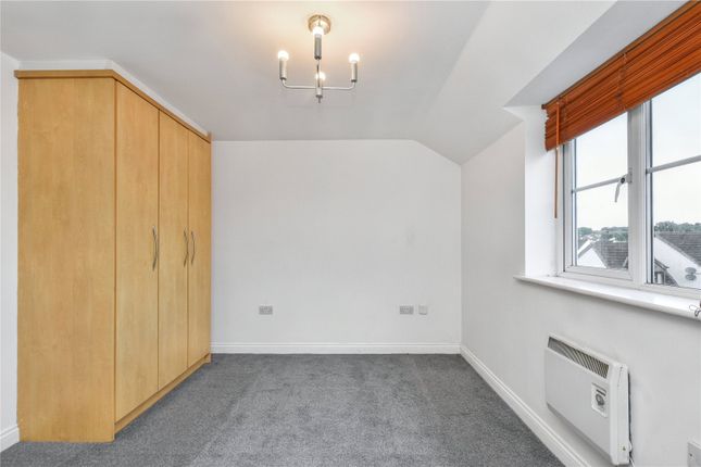 Flat 8, Moravia Bank, 120, Fartown, West Yorkshire photo 4