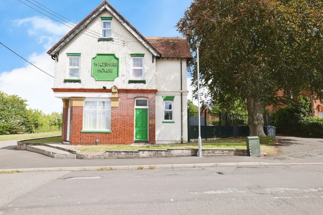 1-bed flat on Flat 3, Wiltshire House, Simonds Road, ANDOVER, £90,000
