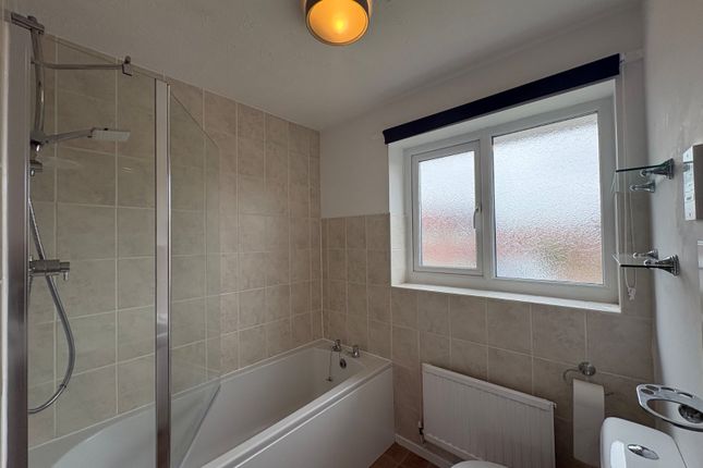 9, Parkstone Close, Nottingham photo 3