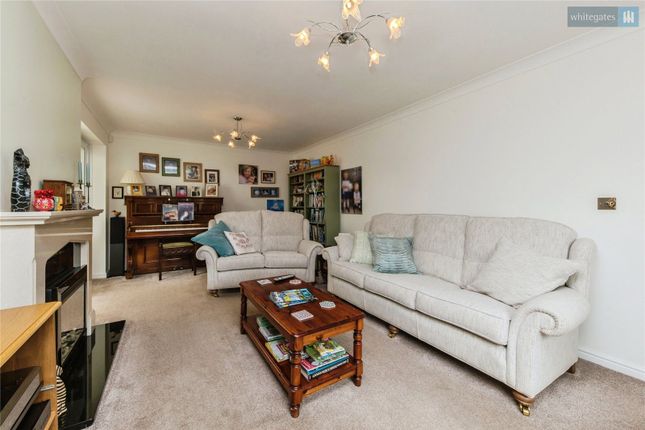 16, Williamson Drive, Cheshire photo 5