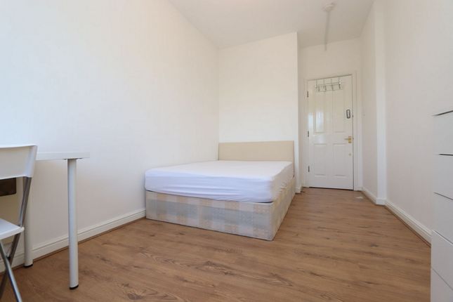 Studio flats and apartments to rent in Surrey Quays - Zoopla