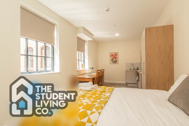 STUDENT, Studio 50, Classic, Oracle, 5-7, Roden Street, Nottingham photo 4