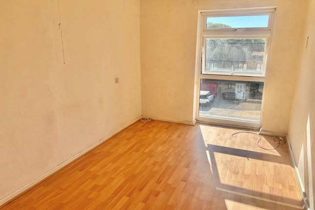 35, Noel Murless Drive, Newmarket photo 4