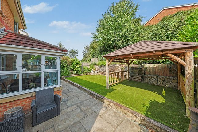 19, Greave Way, Chesterfield photo 4