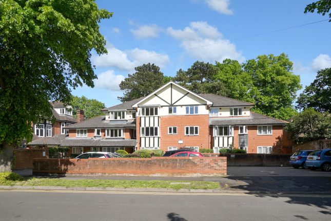 Flat for sale in Flat 21 Sheringham Court, East Road, Maidenhead