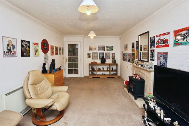 Flat 1, Acacia Lodge, 49, Trinity Street, Fareham photo 4