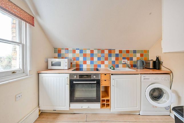 14 Culmington Road photo 4