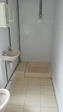 Room to rent in Edward Street, West Bromwich
