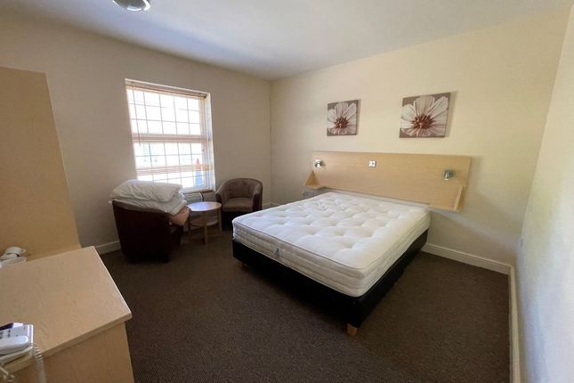 Room to rent in Elme Hall Lodge, Elm High Road, Wisbech