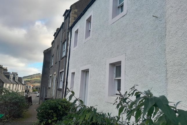 Thumbnail Flat to rent in Towerwell, High Street, Newburgh, Cupar