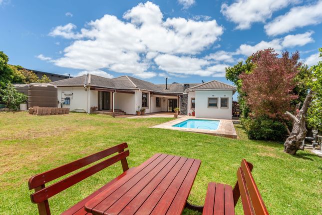 Detached house for sale in 40 Emerald Drive, San Michel, Southern Peninsula, Western Cape, South Africa