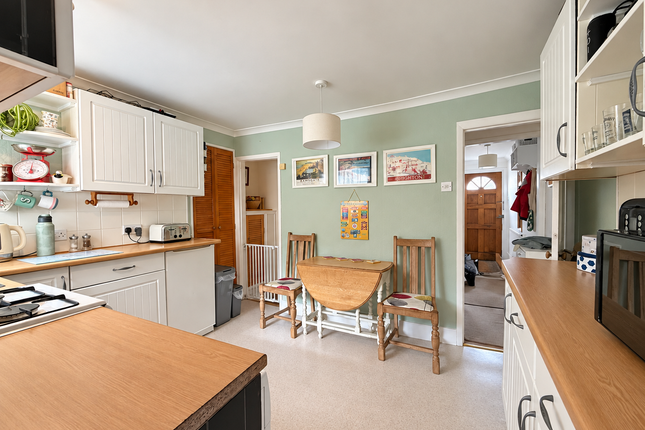 21, Hereson Road, Ramsgate photo 4