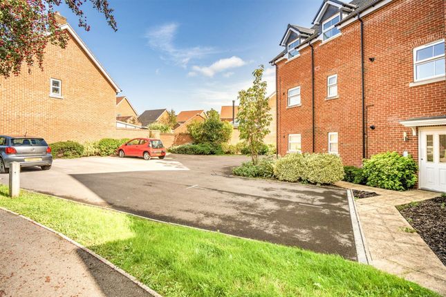 Flat for sale in Skylark Avenue, Emsworth