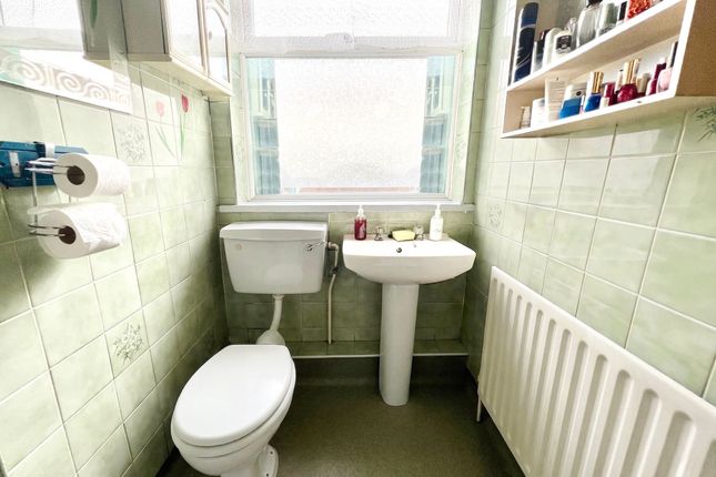 28 Wellington Street, Rotherham photo 3