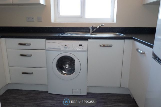 Dovestone Way Kingswood, Hull photo 5