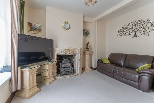 25 Dolphin Street, Newport photo 4