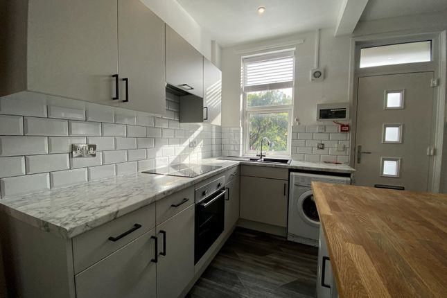20A, St. Anns Avenue, Leeds photo 3