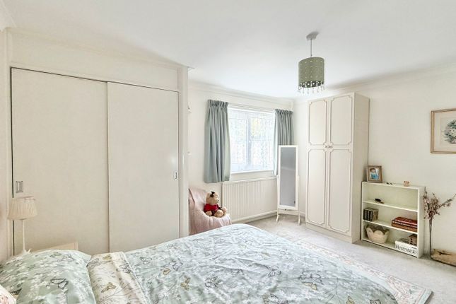 3, Greyhorses, Barnhorn Road, Bexhill-on-Sea photo 4
