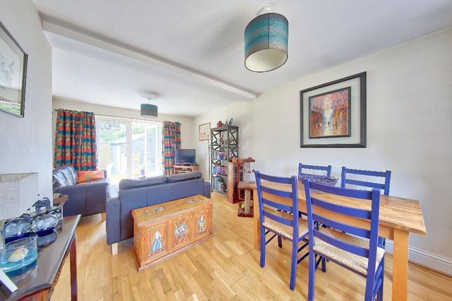 14a, Haynt Walk, Wimbledon Chase photo 2