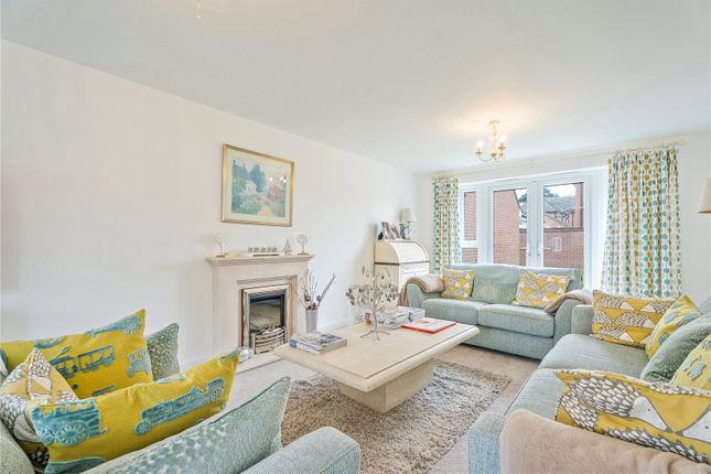 Fern House, 23, Yates Croft, Newark photo 3