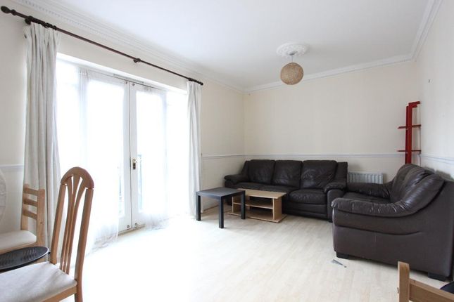 56 Leathermarket Court, Leathermarket Road, London photo 2