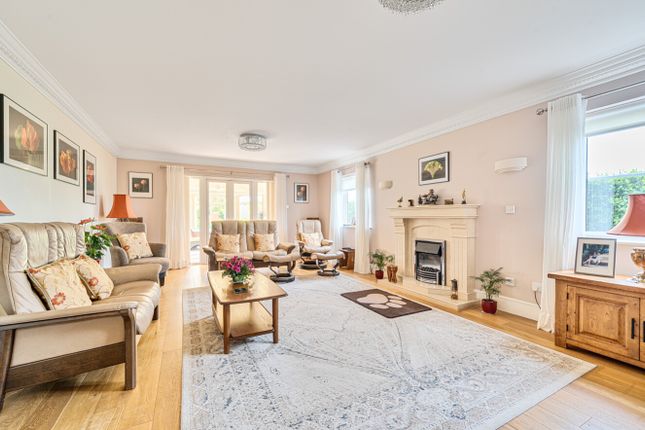 13, Wisbech Road, Spalding photo 4
