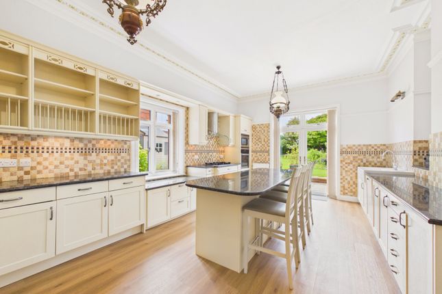 8, Radnor Park West, Kent photo 4