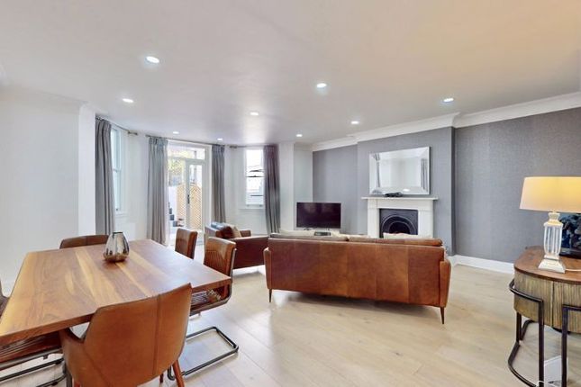 Flat 2, 1, North Road, Highgate photo 2