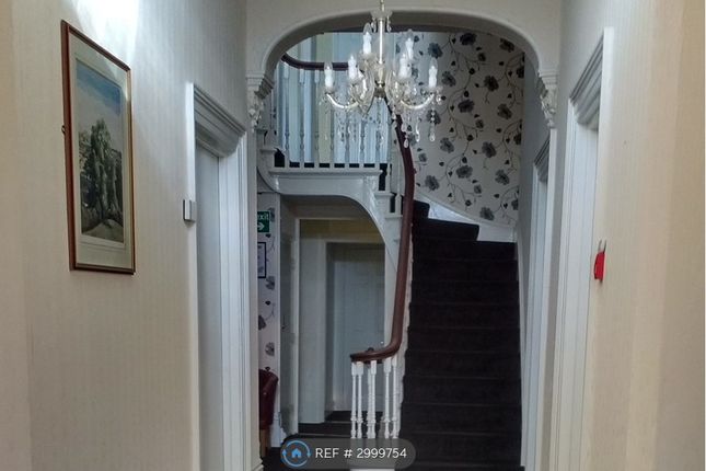 Room, Crescent Road, Ipswich photo 5