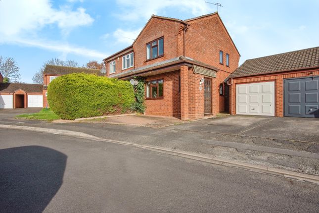 Semi-detached house for sale in Kingfisher Close, Worcester