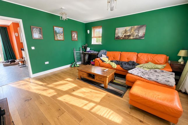 54, Miller Way, Peterborough photo 4