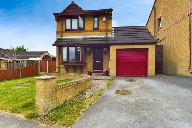 Thumbnail Detached house for sale in Richmond Road, Upton, Pontefract