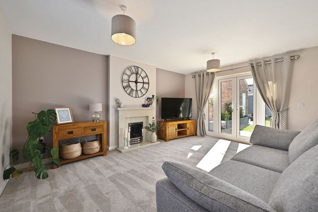 8 Cormorant Place, Ashford photo 2