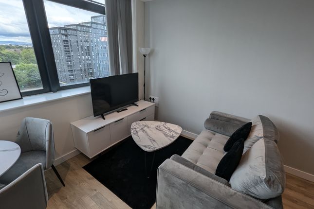 Thumbnail Flat to rent in Paragon House 804, 48 Seymour Grove