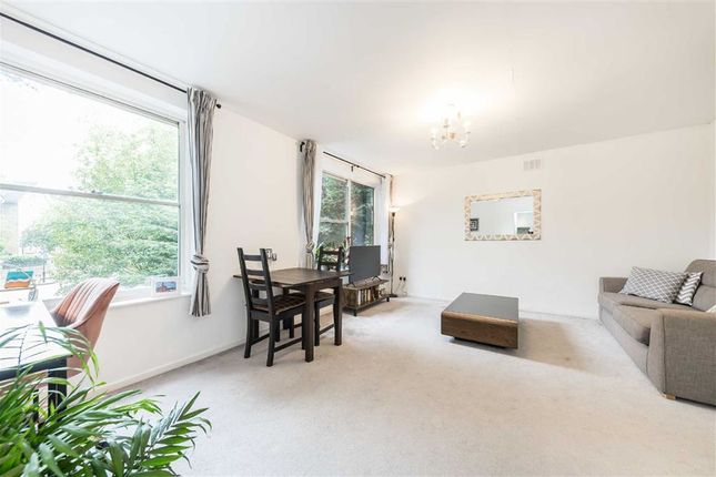 Thumbnail Flat for sale in St. Johns Park, London