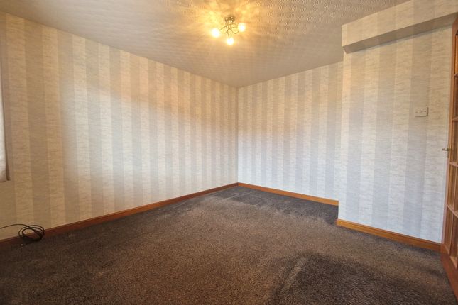52, Meadow Crescent, Elgin photo 4